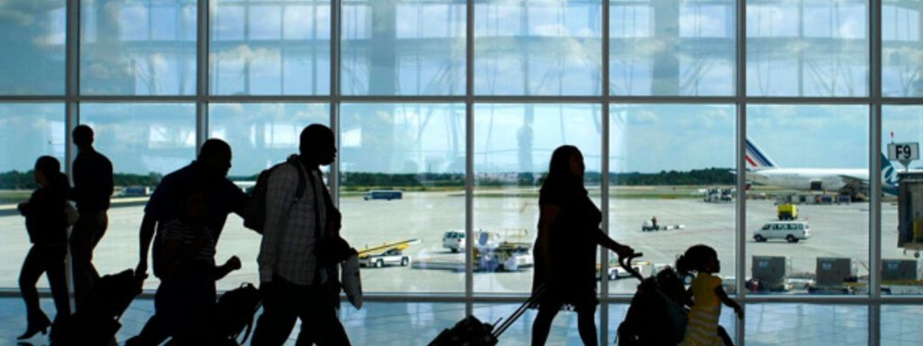 The Startups News-Startup Founder Urges High-Salaried Indians to Leave India, Cites Innovation Challenges- The Startups News Panels