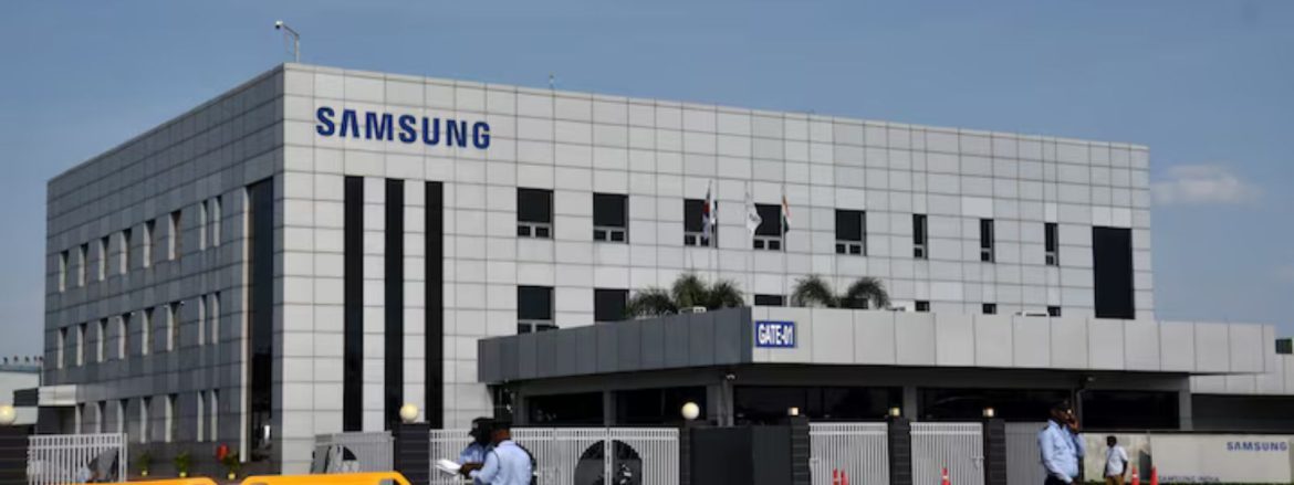 The Startups News - 500 Samsung India Workers Protest Over Latest Dispute: Strike at Sriperumbudur Plant - The Startups news Panels