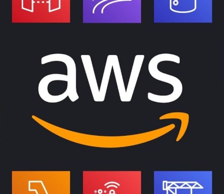 AWS, Ashwini Vaishnaw Discuss $8.3B Maharashtra Investment