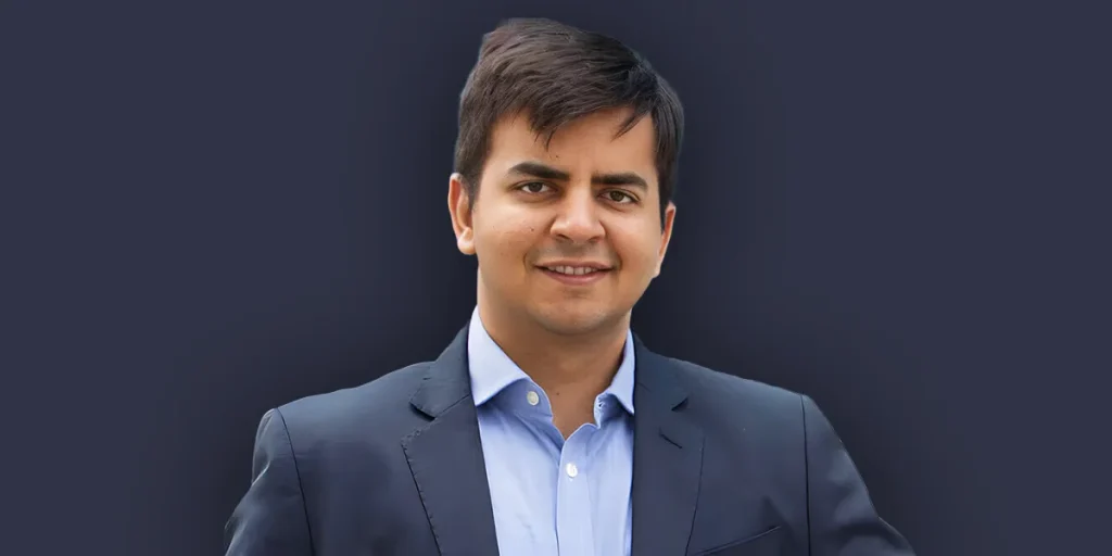 the startups news-Bhavish Aggarwal Seeks $300 Million Funding For Krutrim-Bhavish Aggarwal Krutrim funding